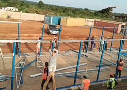 湖南路桥建设集团援建非洲乌干达标准K式活动板房项目部驻地
